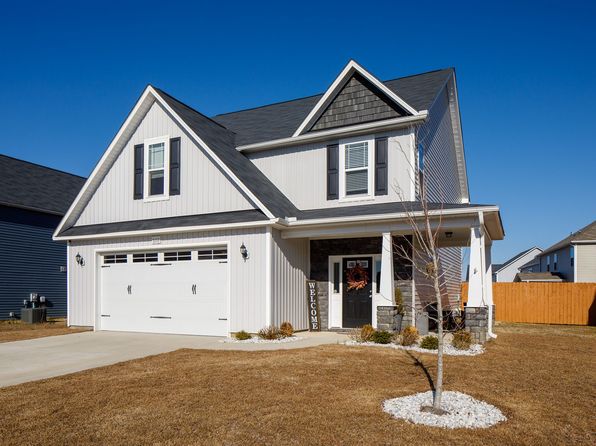 5333 Debut Ave, Hope Mills, NC 28348