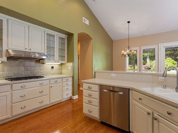 5th image of 11401 Fawn Creek Ct