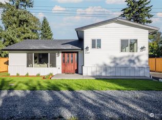 10107 12th Ave E, Tacoma, WA
