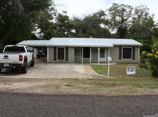 1901 23rd Cir, Hondo, TX 78861