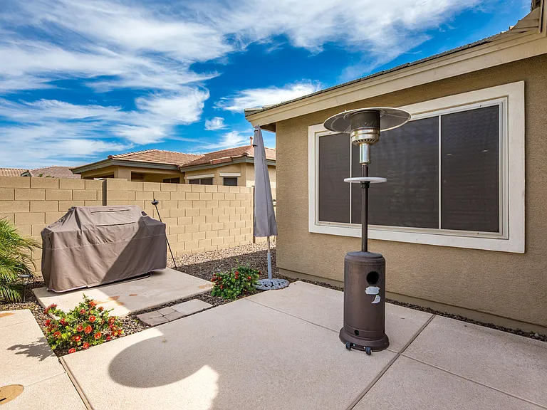 7306 N 88th Ln — Photo 38