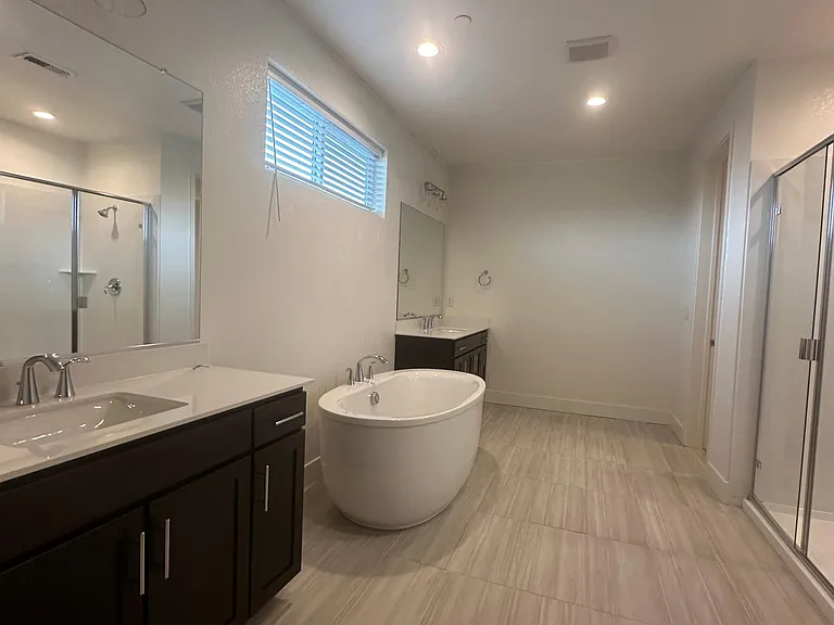 2918 Turner Ave — Photo 42