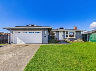 1983 Ernest Way, Arcata, CA 95521