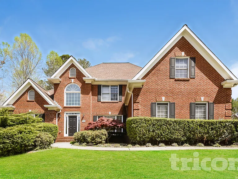 195 Forrest Lake Rd — Photo 1