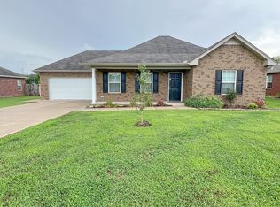 2626 Decatur Ln, Christiana, TN 37037