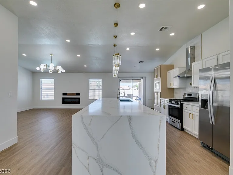7824 Villa Finestra Dr — Photo 13