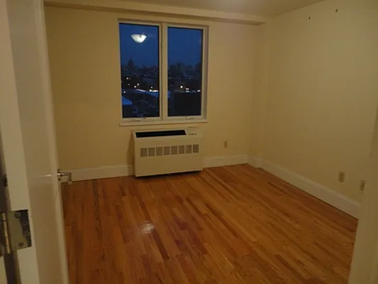 Rented by Urban Realty NYC | media 8