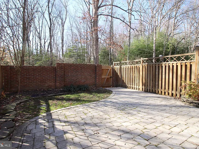 3186 Cantrell Ln — Photo 30