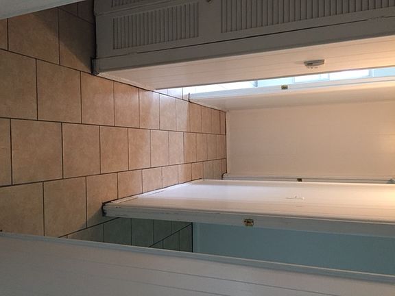 5th image of 6607 Meadowlark Dr