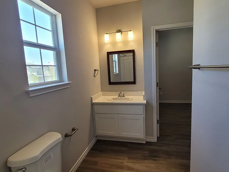 104 Peruna Dr — Photo 16