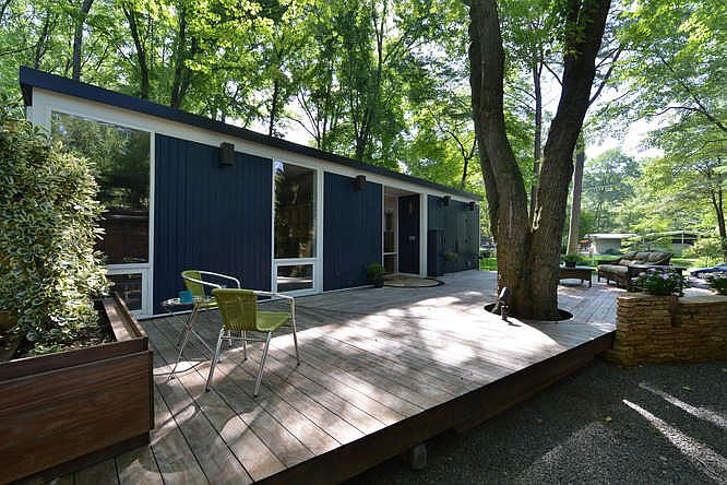 1st image of 2412 Brentwood Pl