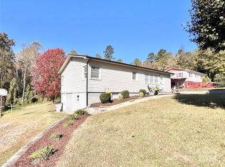 119 Plymouth Rd, Lenoir, NC 28645
