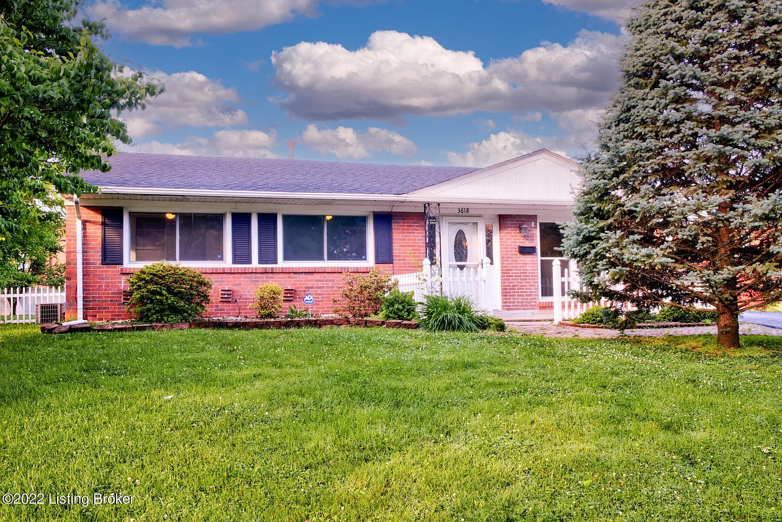 3618 Downing Way photo 1