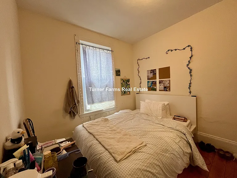 1A Folsom Ave #1A — Photo 2