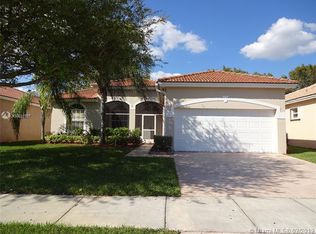 2365 SE 4th Pl, Homestead, FL 33033