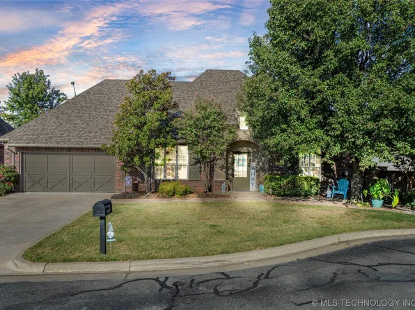 9226 S 73rd East Ave, Tulsa, OK 74133