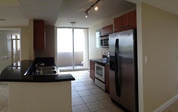 3rd image of 3232 Coral Way APT 302