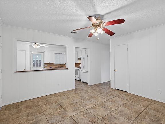 5th image of 1422 Lampkin St