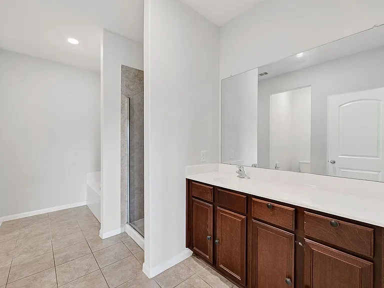 228 Elm Patch Dr — Photo 7