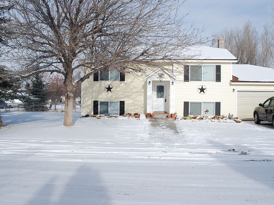 1st image of 3557 E Daleen St