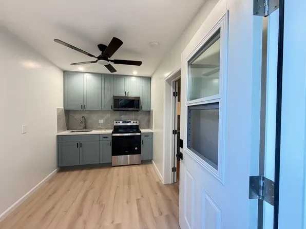 1706 Kealia Dr, Honolulu, HI 96817