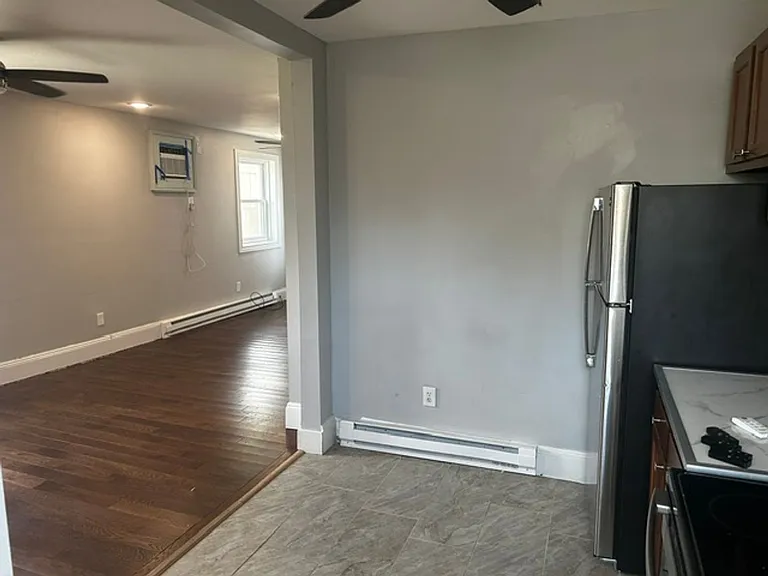 1840 Jancey St — Photo 15