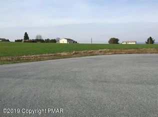 1875 Settlers Ridge Rd, Slatington, PA 18080