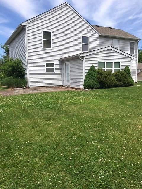 2nd image of 8821 Mallard Green Dr