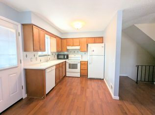 384 Surrey Hill Way, Rochester, NY 14623