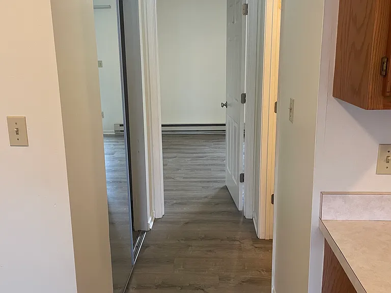 807 Covey Ln #6 — Photo 4