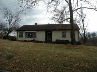 328 E 39th St, Joplin, MO 64804