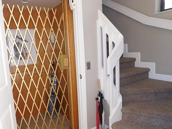 5th image of 5140 Floria Way APT L