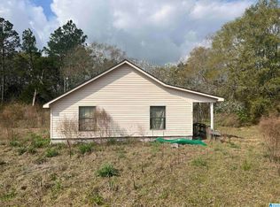 971 Freddie Whiddon Rd, Webb, AL 36376