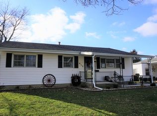 417 Broadmeadow Rd, Rantoul, IL 61866