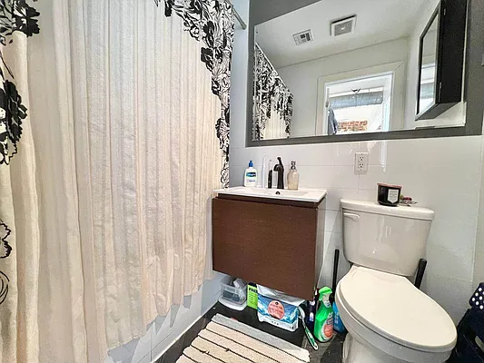 Rented by Doorway NYC, LLC | media 9