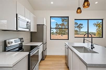 1st image of 152 Cuesta Dr Unit A