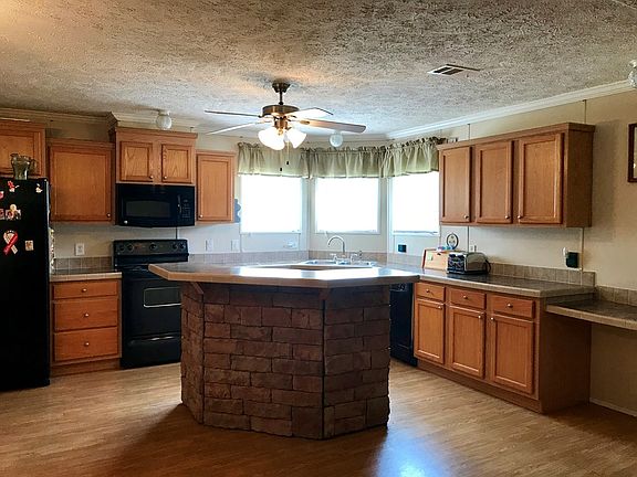 2nd image of 475 Alapaha River Dr