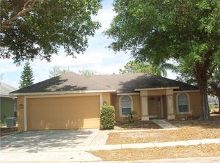 824 Berwick Dr, Davenport, FL 33897