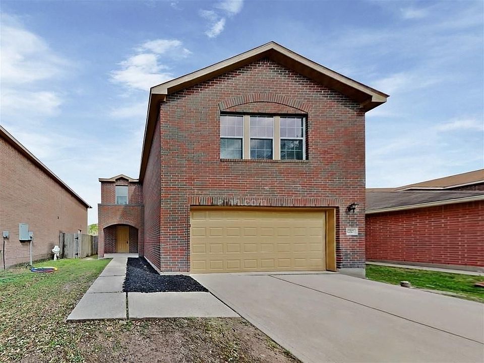1st image of 12527 Sterlingstone Dr