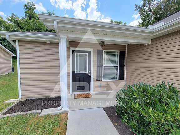 3rd image of 5966 Bearden View Ln