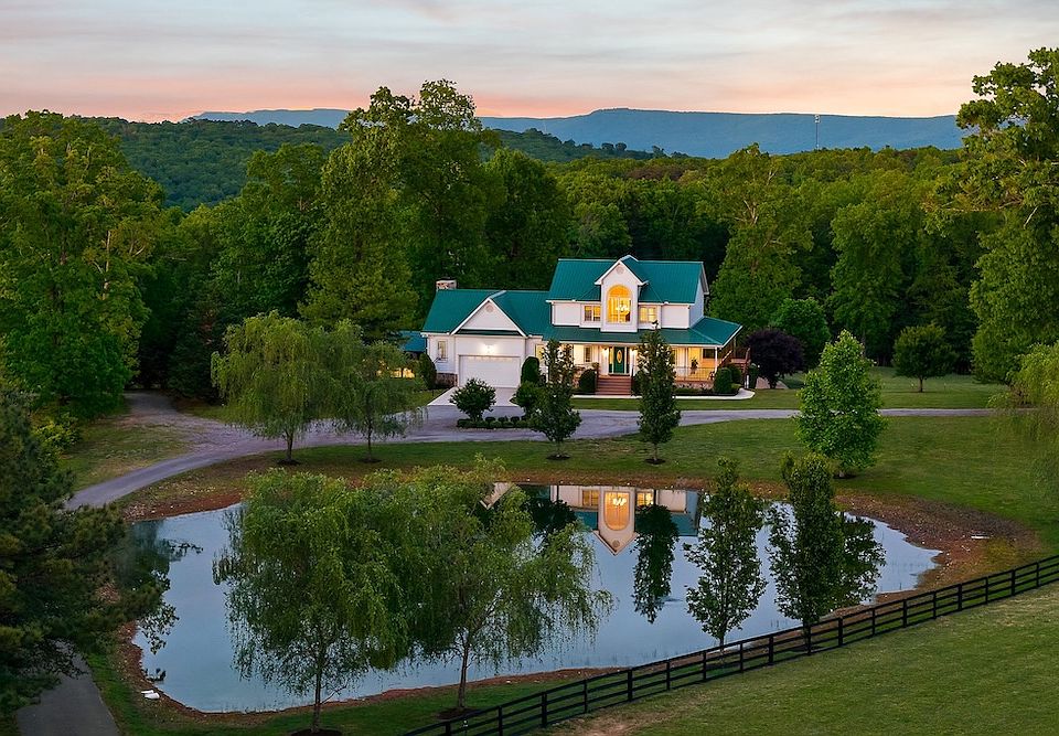 1st image of 933 John Henry Lewis Rd