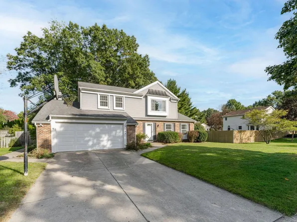 7189 Bridlewood Cir, Portage, MI 49024