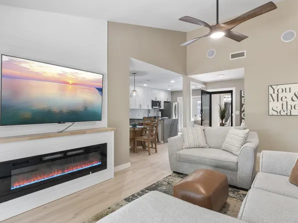 399 Linkside Dr, Miramar Beach, FL 32550