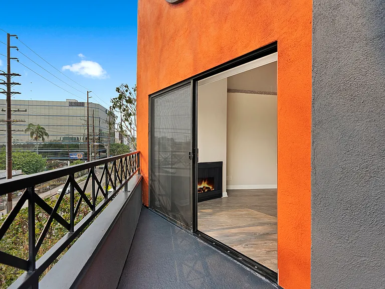 The Jeremy Apts — Photo 17