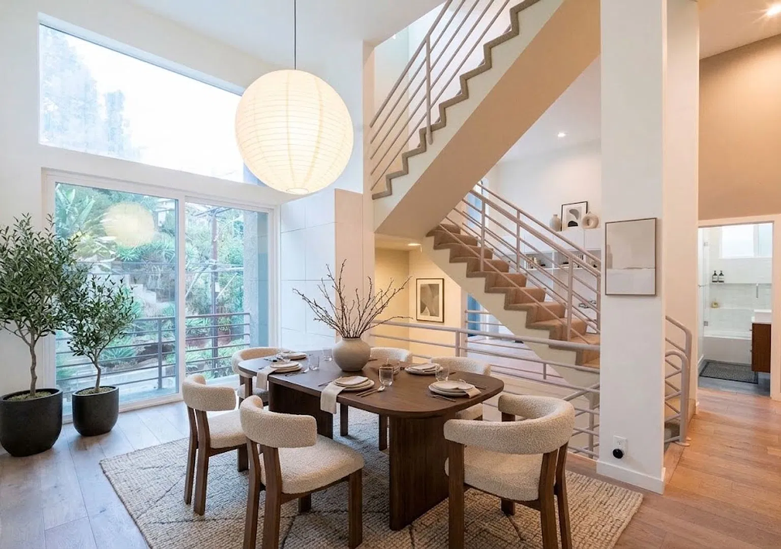 Contemporary Architectural 3bed 3bath + Office + Studio - Prime Mt. Washington — Photo 1