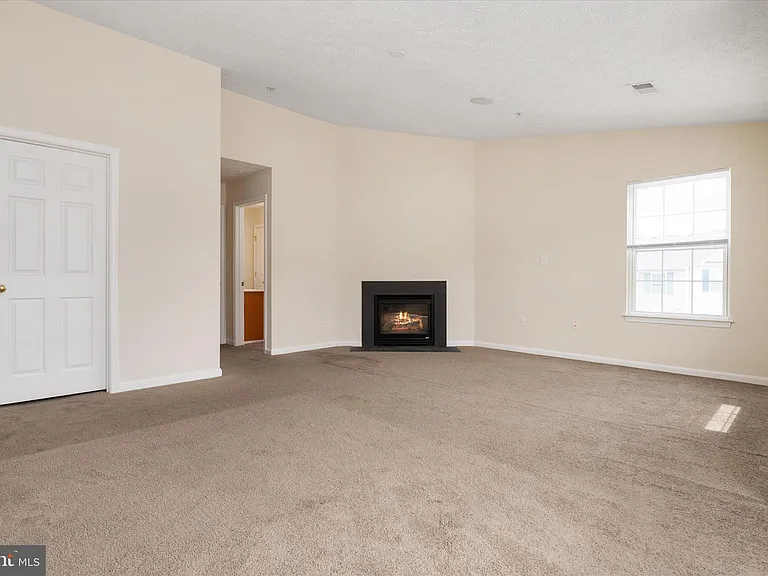 8221 Barrington Ct #41 — Photo 19
