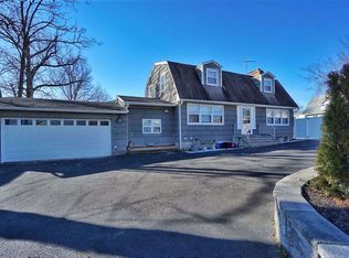 590 Arden Ave, Staten Island, NY 10312