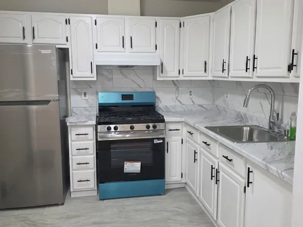 (undisclosed Address), Jamaica, NY 11433