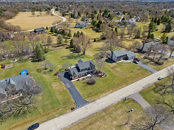 4th image of 7N795 Cloverfield Cir