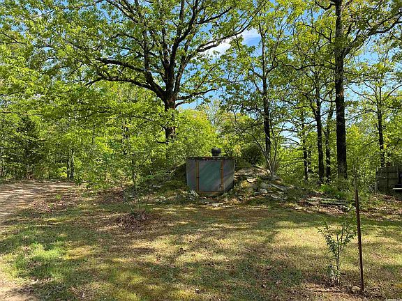 5th image of 108 Clay Hill Ln